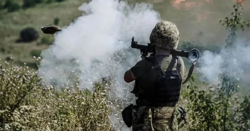 Окупанти зменшили використання дронів на Таврійському напрямку, але скидають КАБи, – Тарнавський