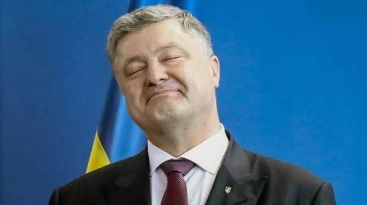"Піар на крові та збагачення у війну": названо головні причини надвисокої недовіри українців до Петра Порошенка